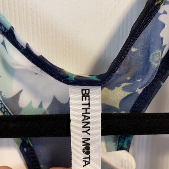 Aeropostale Bethany Mota Floral Sheer tank top M - Picture 4 of 9